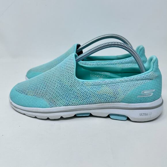 Skechers Go Walk 5 Mint Green Comfort Slip On Shoes 15901 Women's Size 9 - Picture 1 of 15
